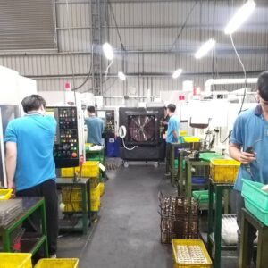 Bioclimatización industrial con sistemas evaporativos Portátiles en puestos de trabajo en línea